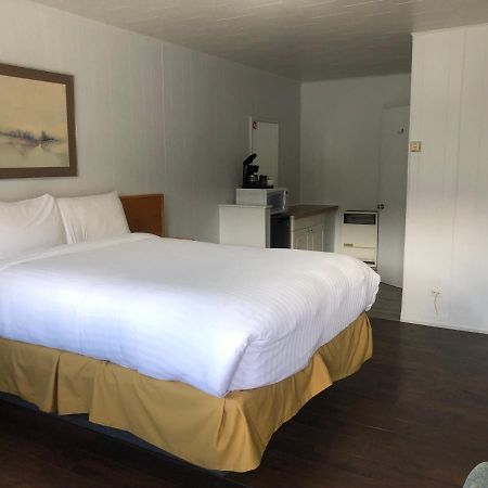 Bavarian Orchard Motel เครสตัน ภายนอก รูปภาพ