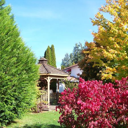 Bavarian Orchard Motel เครสตัน ภายนอก รูปภาพ