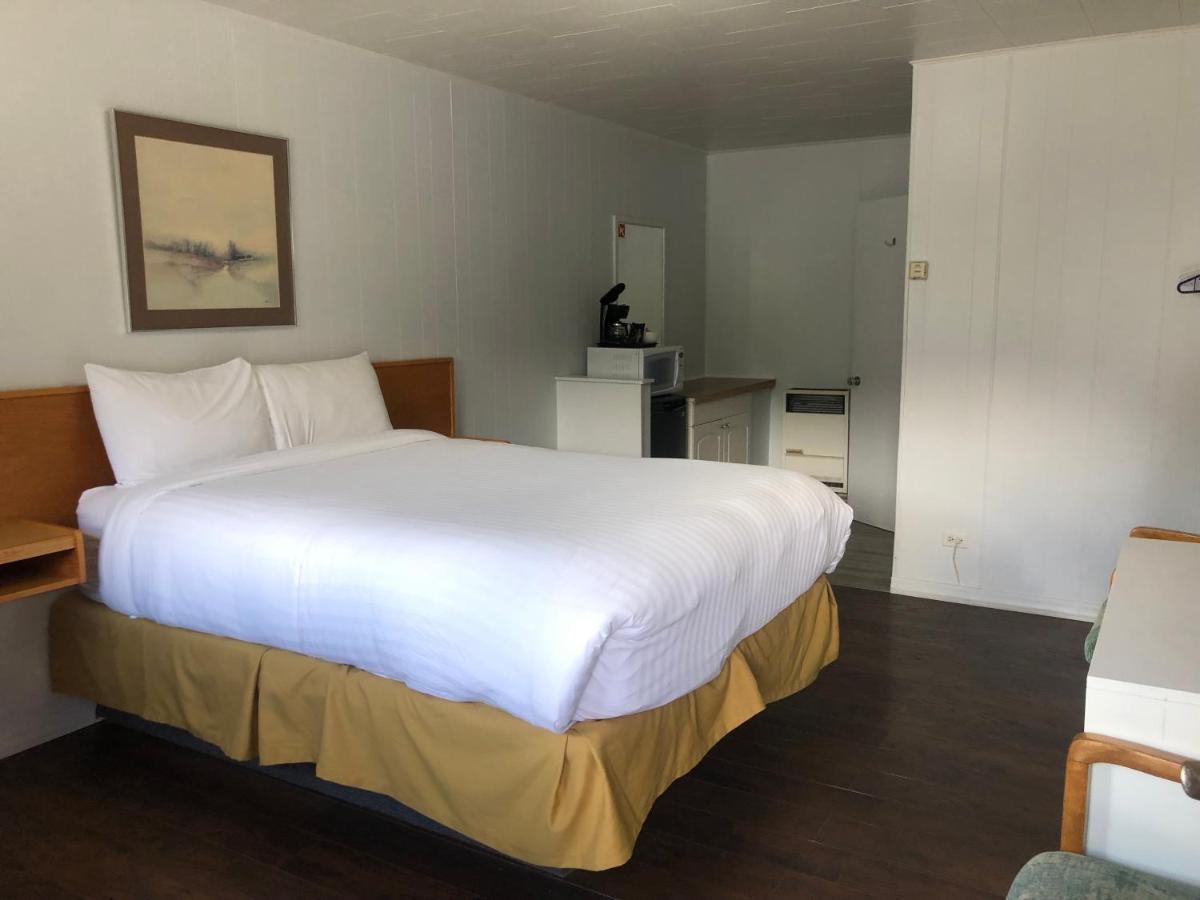 Bavarian Orchard Motel เครสตัน ภายนอก รูปภาพ